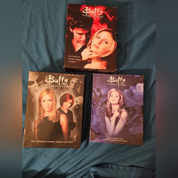 20th Century Studios Other - Buffy the Vampire Slayer DVD Collection Seasons 1,2, And 4